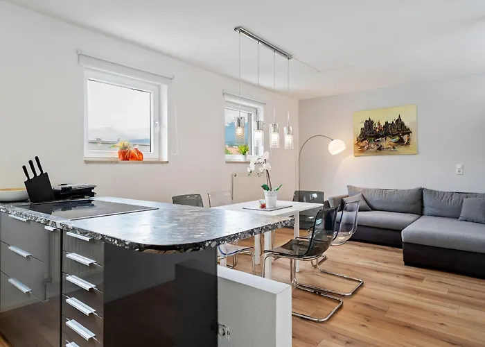 Near Bergisel Jump Apartament Innsbruck